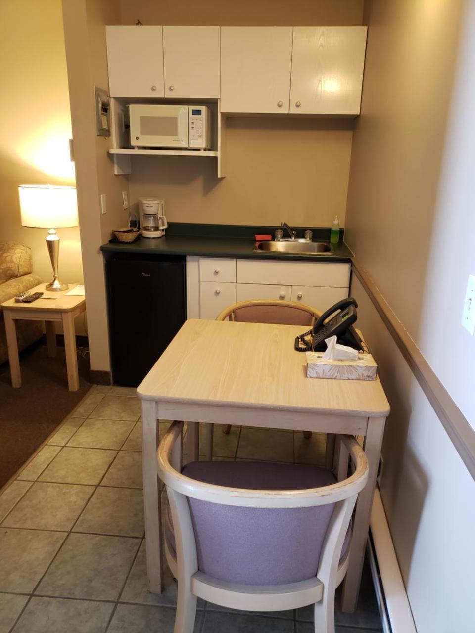 Shemron Suites Hotel Deep River Extérieur photo
