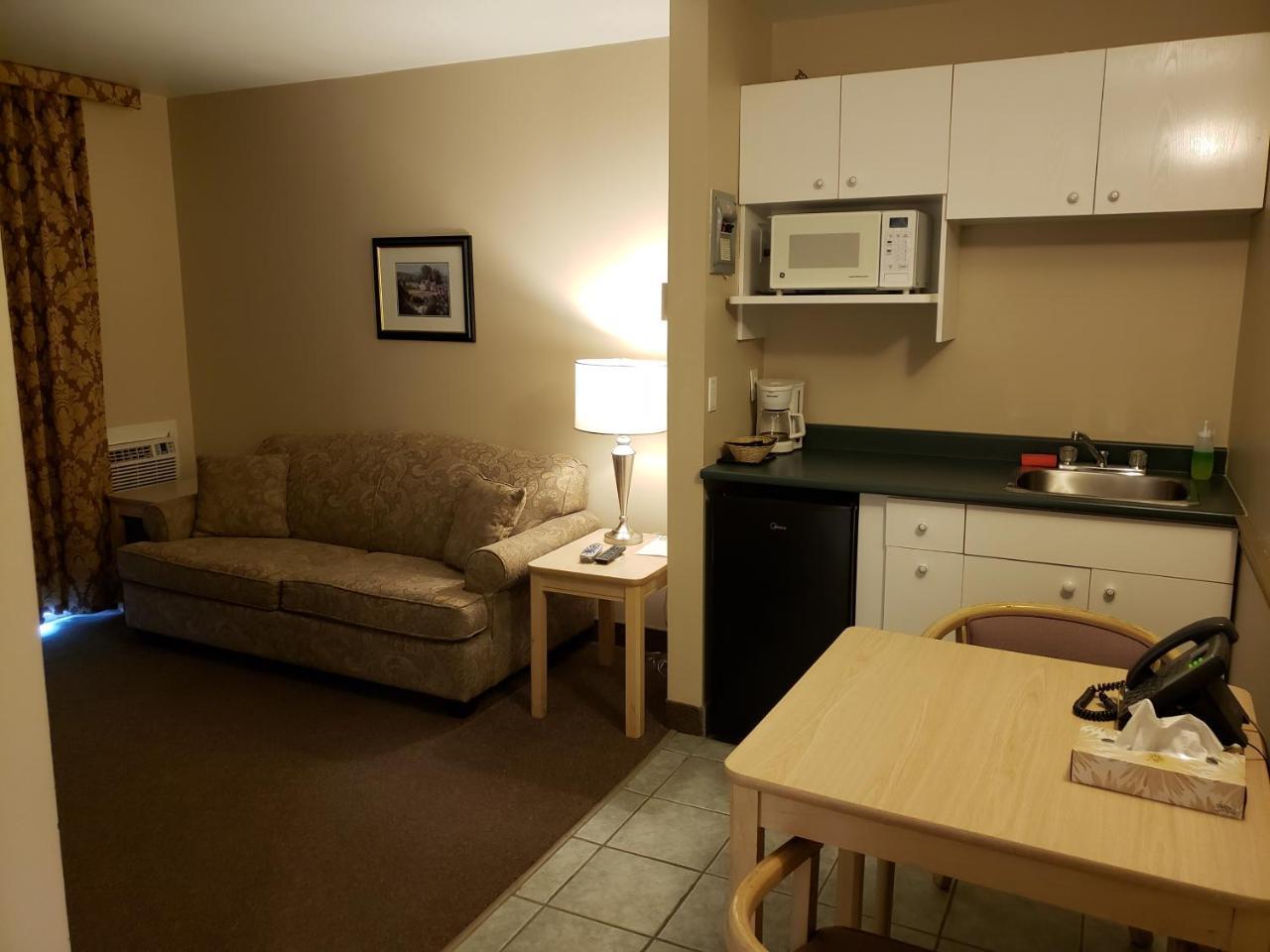 Shemron Suites Hotel Deep River Extérieur photo