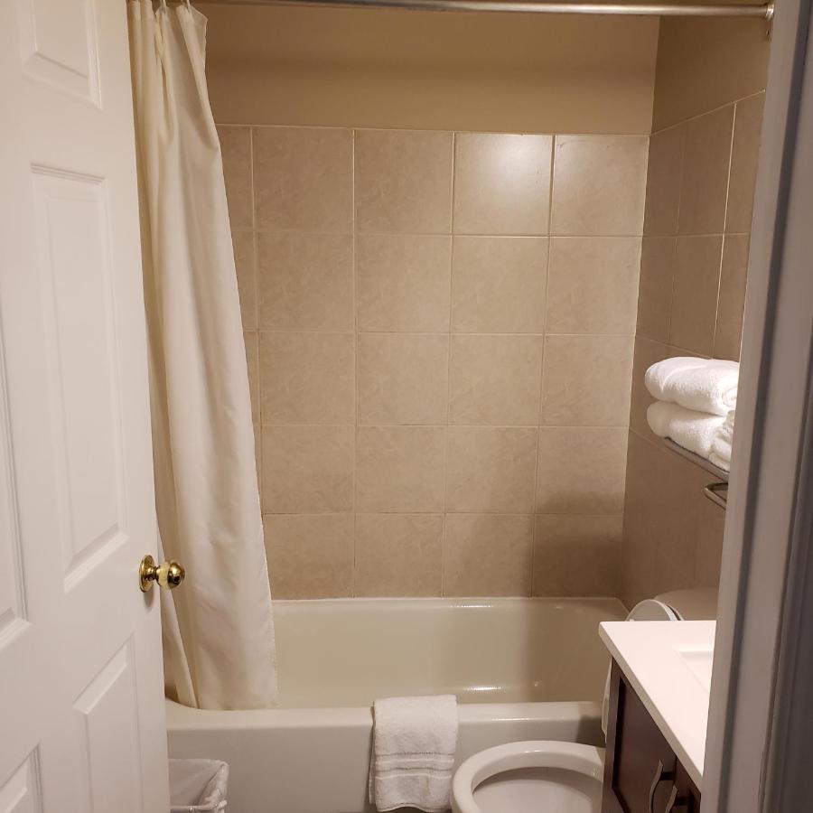 Shemron Suites Hotel Deep River Extérieur photo