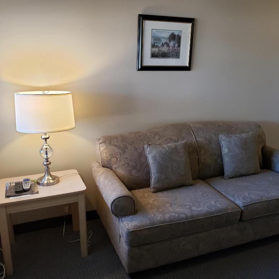 Shemron Suites Hotel Deep River Extérieur photo